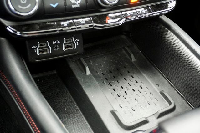 2025 Dodge Durango R/T Plus Navigation System & Power Sunroof