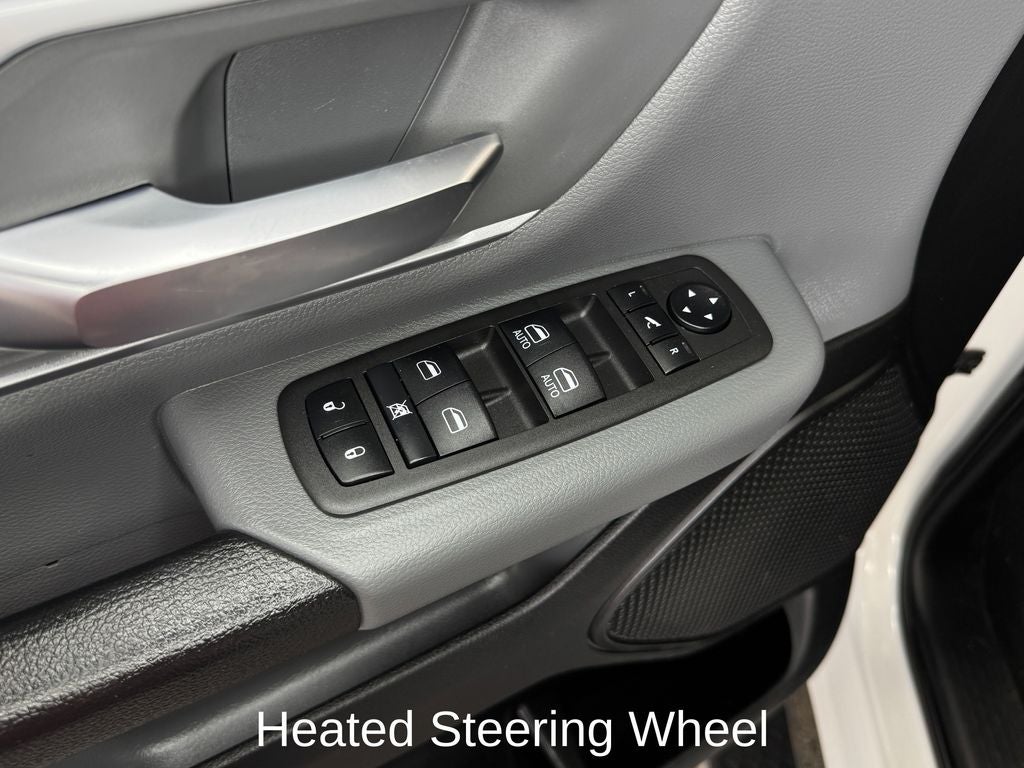 2023 RAM 1500 Big Horn/Lone Star Alloy wheels