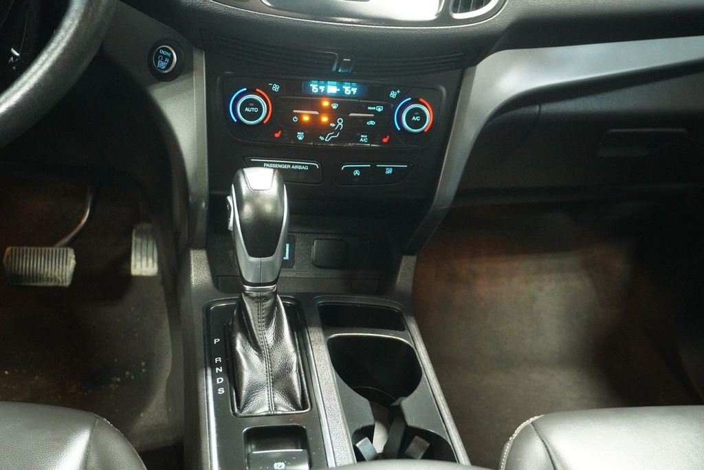 2019 Ford Escape SEL Panoramic Vista Roof