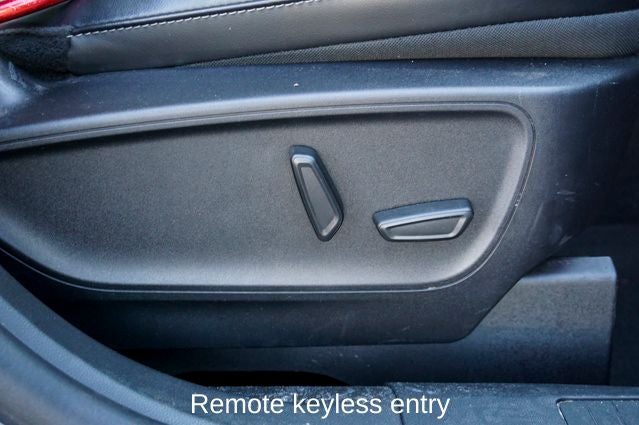 2025 Ford Escape Platinum Navigation System & SYNC 4 w/Enhanced Voice Recogn