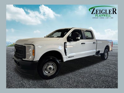 2023 Ford F-250SD XL GVWR: 10,000 lb Payload Package