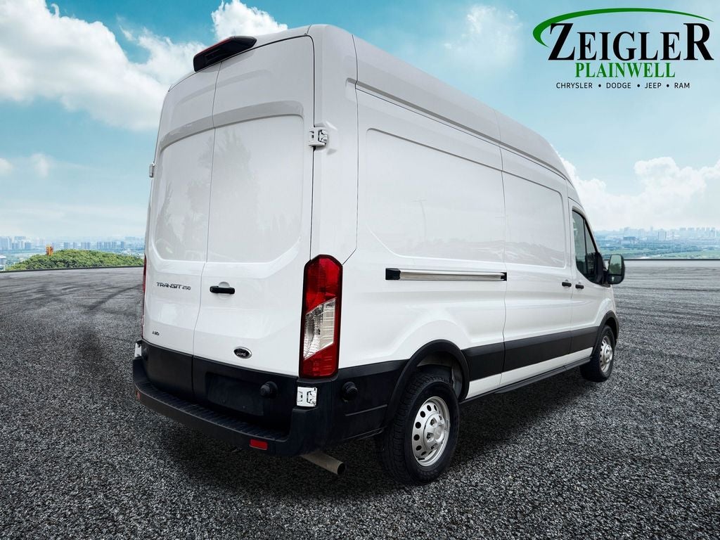 2025 Ford Transit-250 Base
