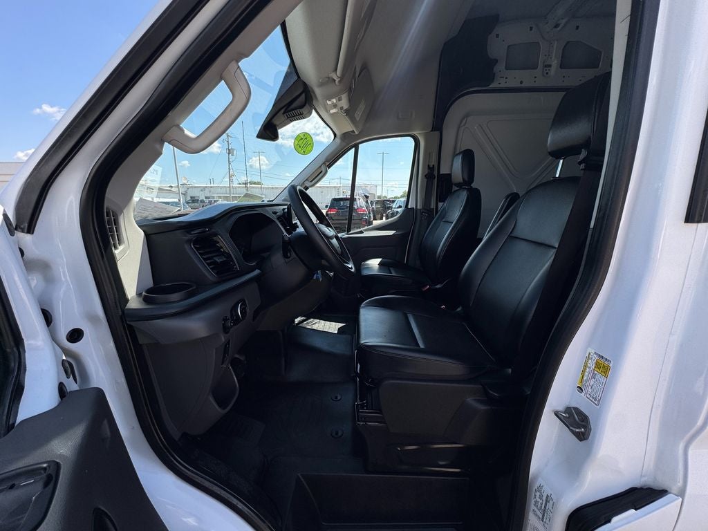 2025 Ford Transit-250 Base