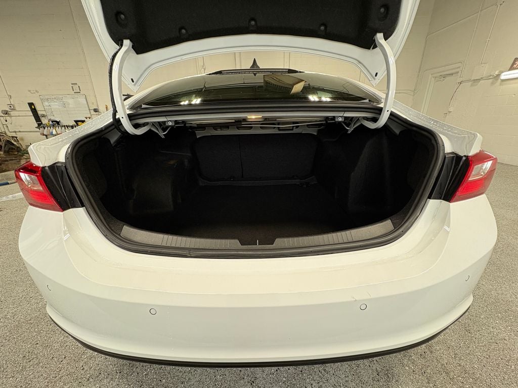 2024 Chevrolet Malibu LS 1FL