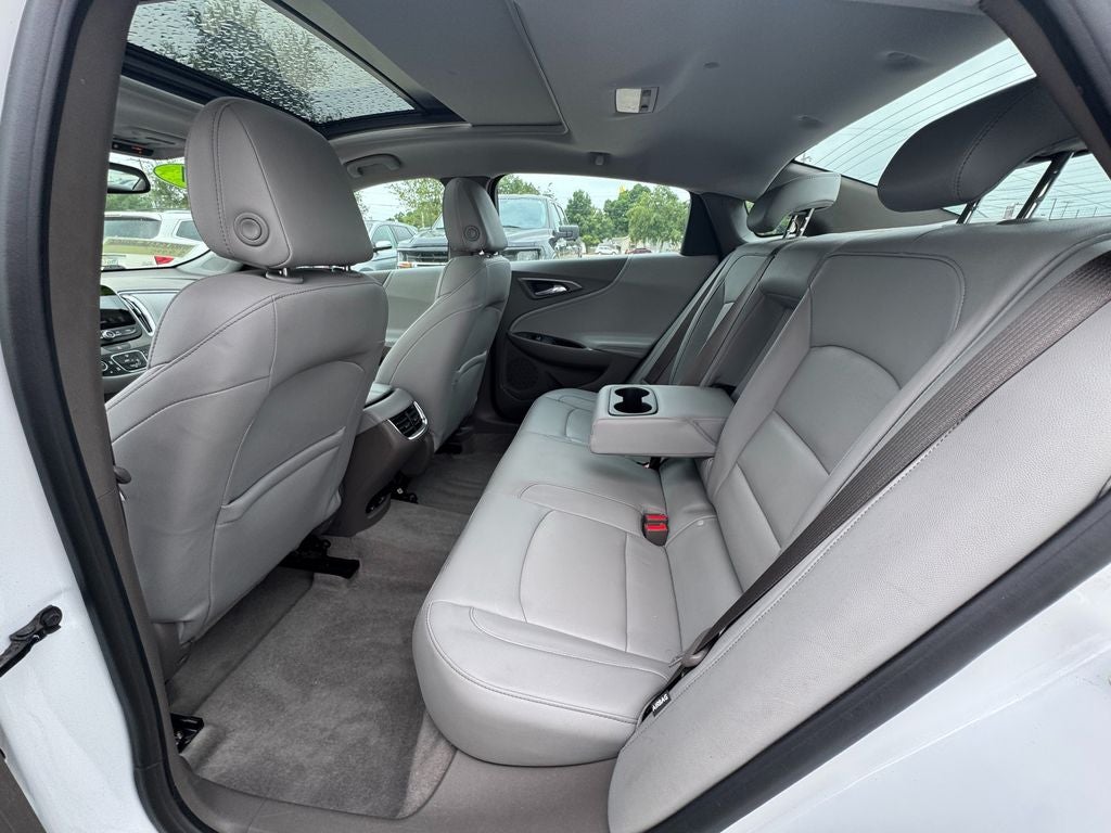 2017 Chevrolet Malibu LT Power Sunroof