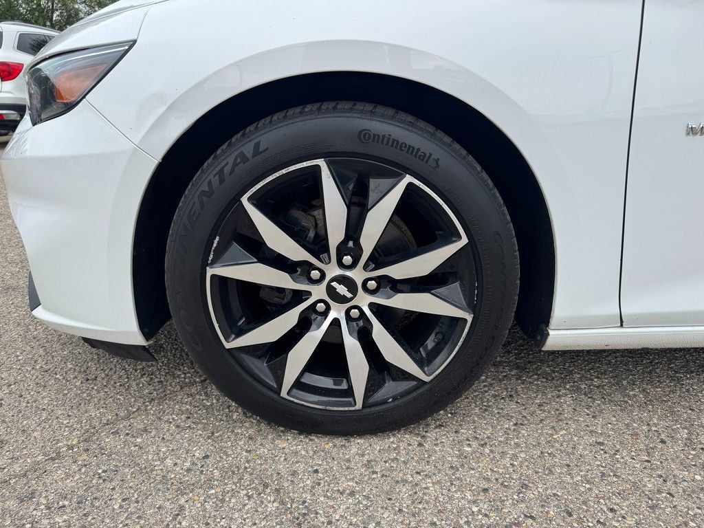 2017 Chevrolet Malibu LT Power Sunroof