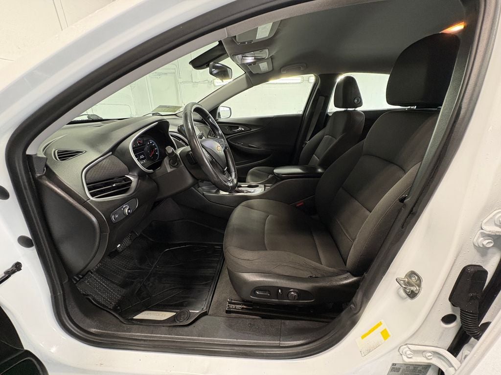 2021 Chevrolet Malibu RS