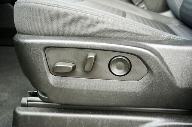 2023 Chevrolet Tahoe LS Apple CarPlay/Android Auto &Driver Alert Package