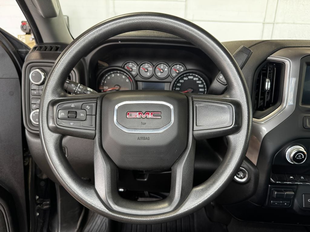 2023 GMC Sierra 1500 Pro