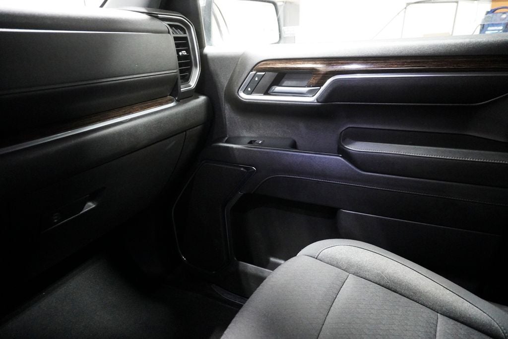 2024 GMC Sierra 1500 SLE Navigation System & Apple CarPlay/Android Auto