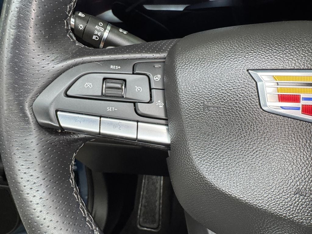 2024 Cadillac XT4 Sport Navigation system