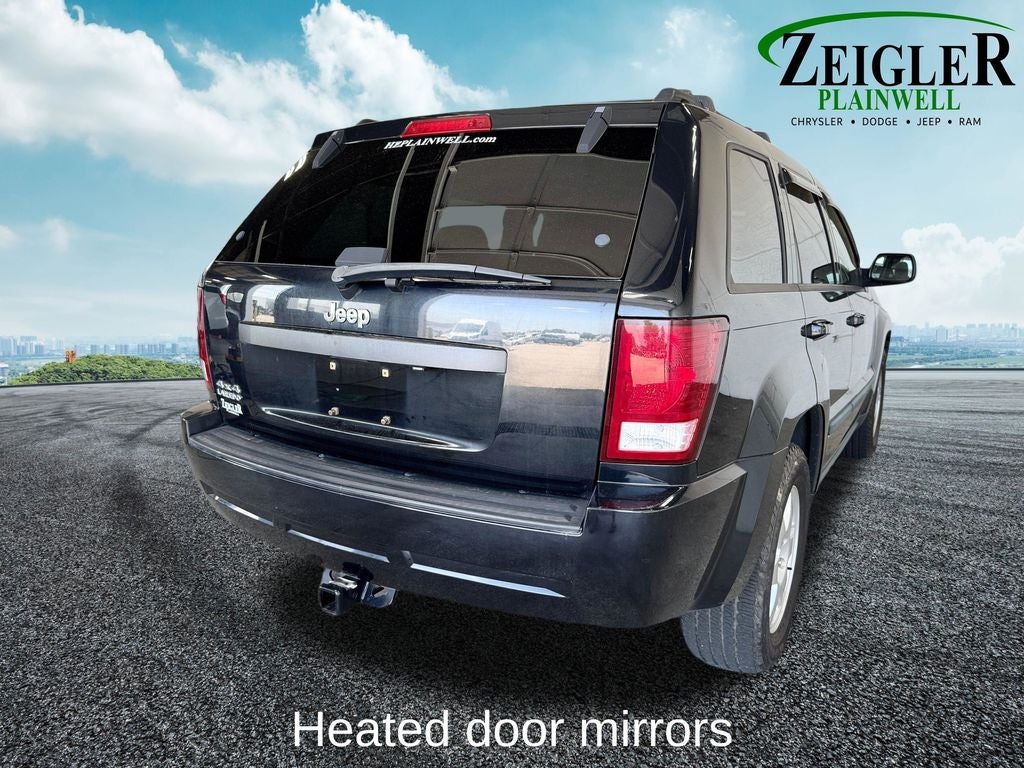 2009 Jeep Grand Cherokee Laredo Alloy wheels