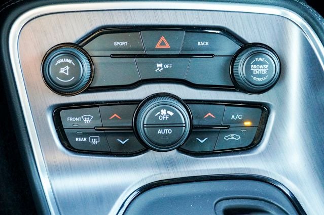 2016 Dodge Challenger SXT Integrated Voice Command w/Bluetooth