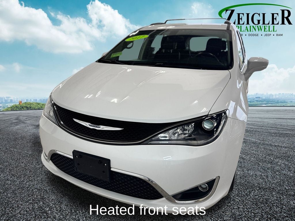 2017 Chrysler Pacifica Touring L 3rd row seat