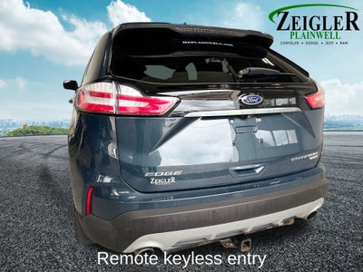 2019 Ford Edge Titanium Panoramic Vista Roof