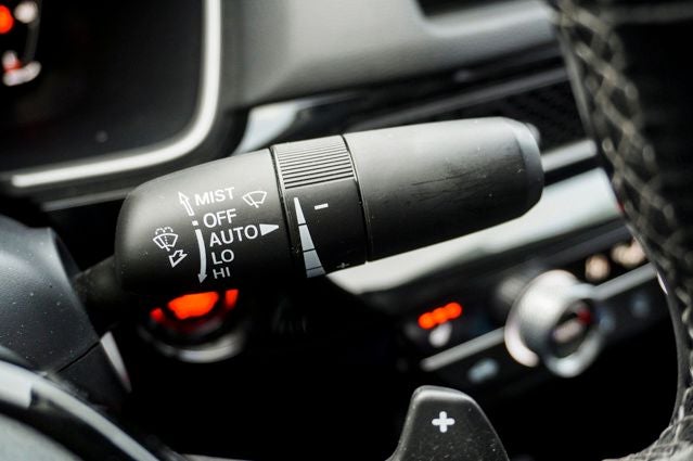 2022 Honda Civic Touring Navigation System & Power moonroof