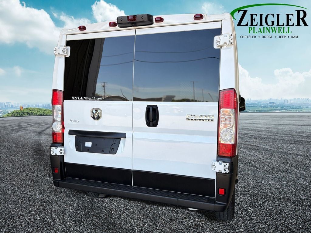 2025 RAM ProMaster 2500 Base