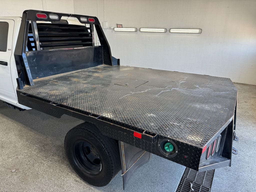 2024 RAM 3500 SLT FLAT BED
