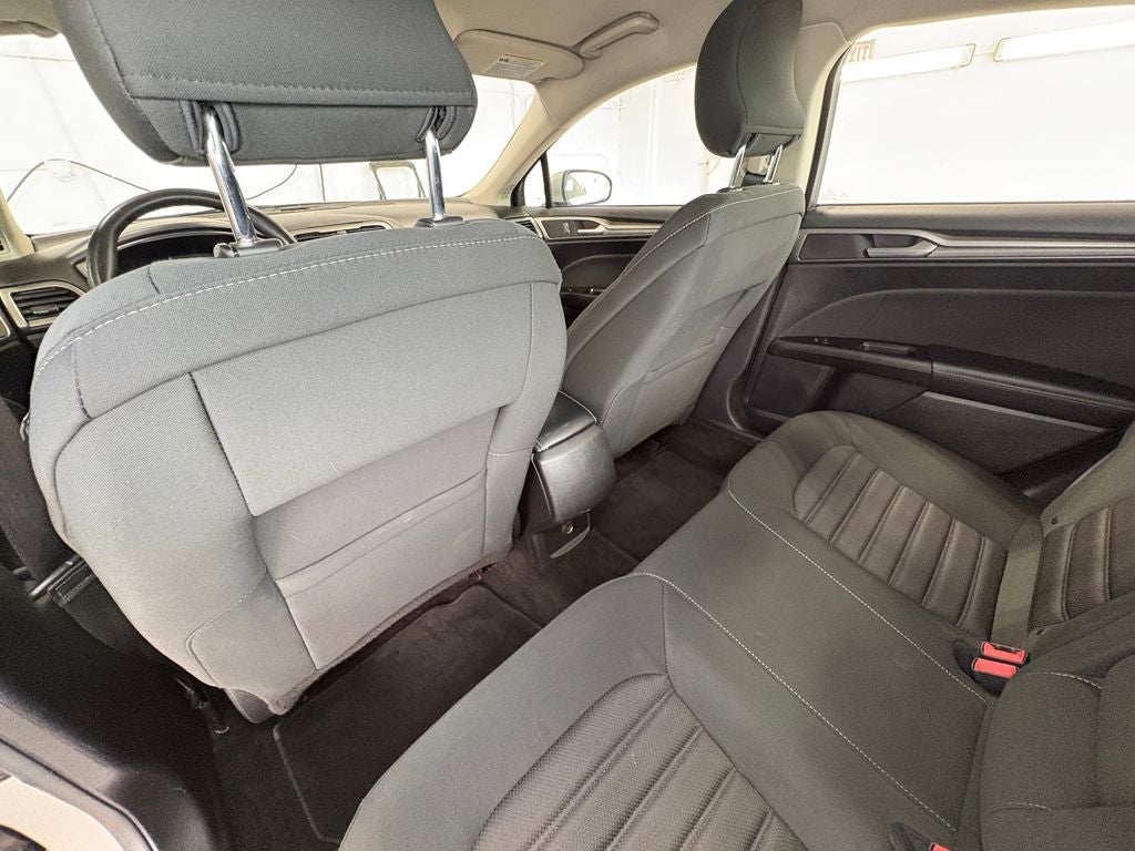 2017 Ford Fusion SE SYNC Communications & Entertainment System
