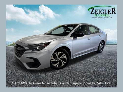 2025 Subaru Legacy Base
