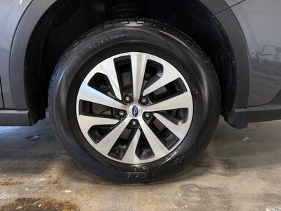 2022 Subaru Outback Premium STARLINK/Apple CarPlay/Android Auto