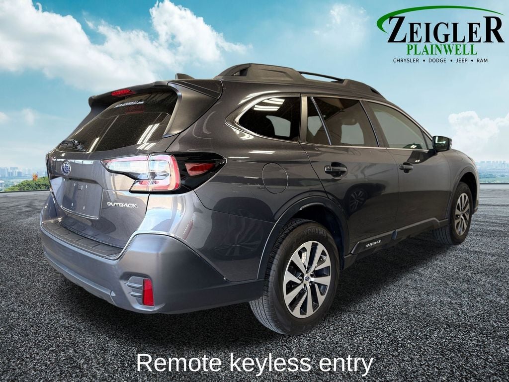 2022 Subaru Outback Premium BSD & RCTA & Keyless Access & Push Button Start