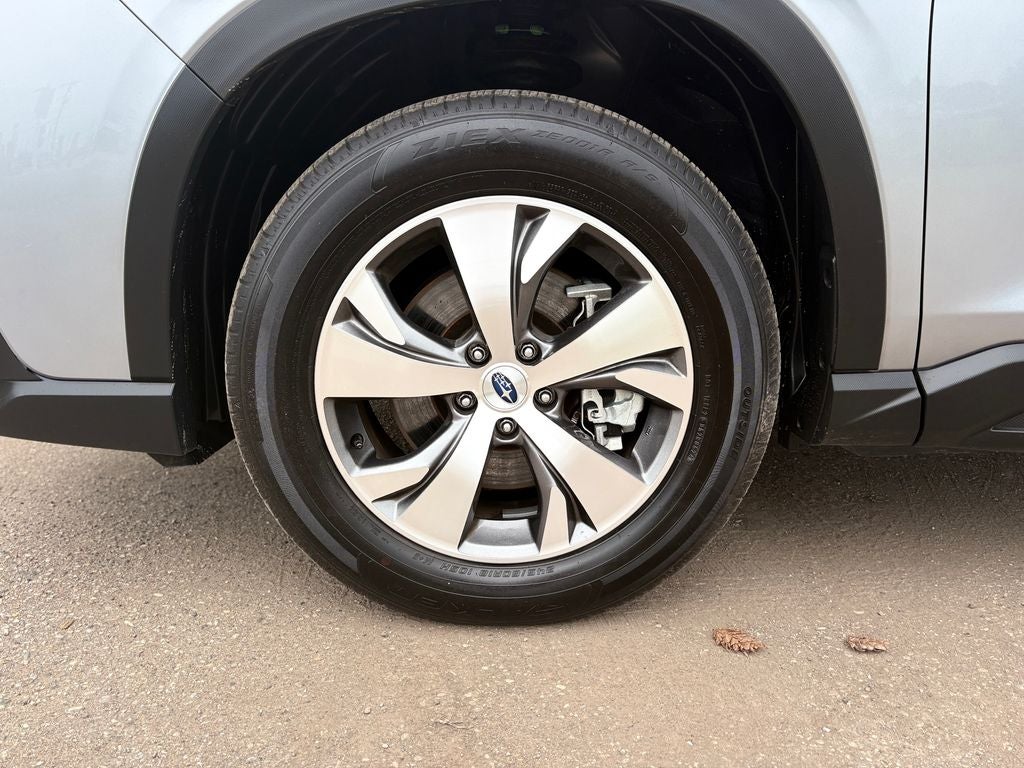 2024 Subaru Ascent Premium Convenience Package