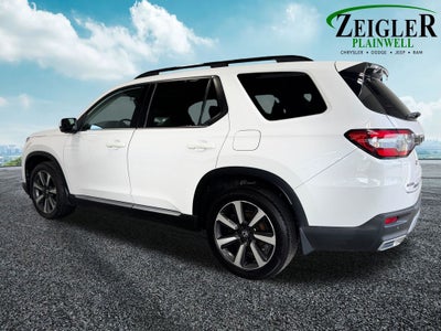 2023 Honda Pilot Touring