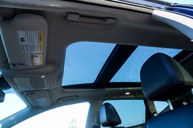 2022 Nissan Murano SL Navigation System & Dual Panel Panoramic Moonroof