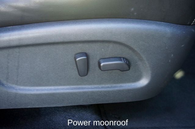 2024 Nissan Murano SL Power moonroof & Navigation System