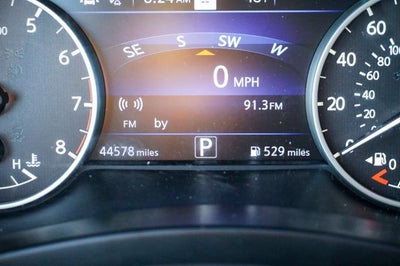 2020 Nissan Murano Platinum Power moonroof & Navigation System