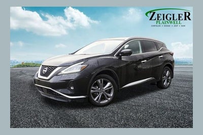 2023 Nissan Murano Platinum Power moonroof & Navigation System