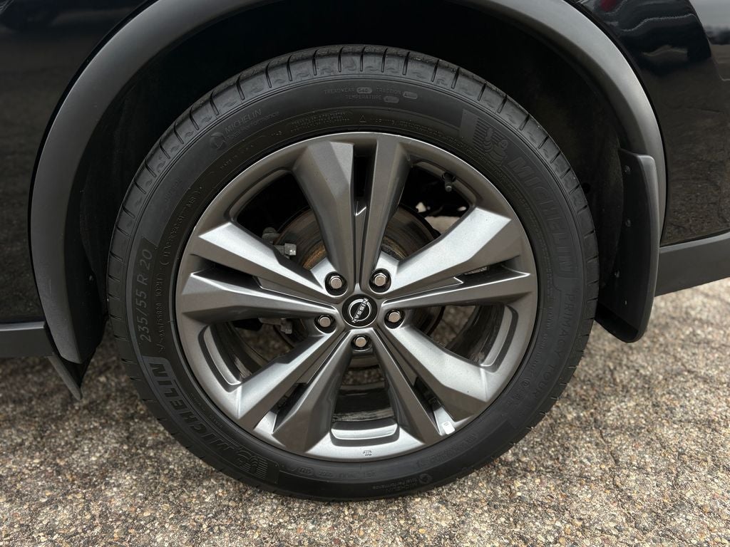 2023 Nissan Murano Platinum Power moonroof & Navigation System