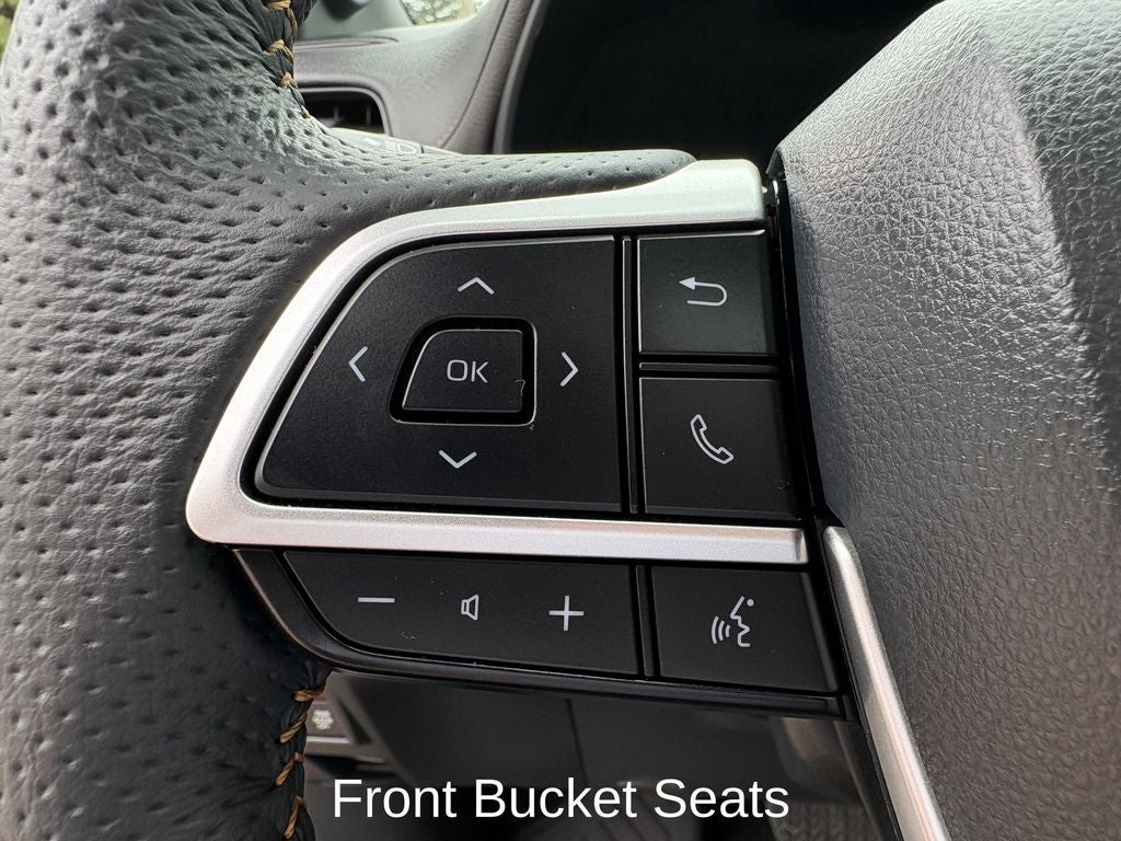 2025 Toyota Sienna Woodland Edition 7 Passenger