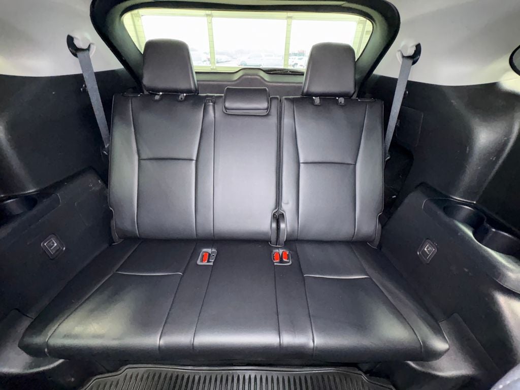 2022 Toyota Highlander Hybrid XLE Power moonroof