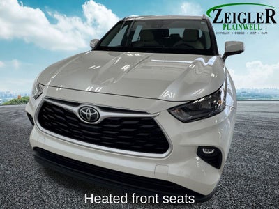 2020 Toyota Highlander XLE Power moonroof
