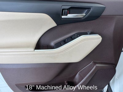2020 Toyota Highlander XLE Power moonroof