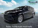2025 Toyota Sienna LE 8 Passenger