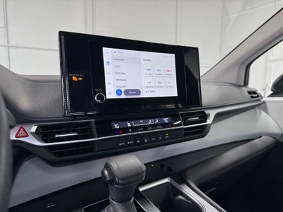 2025 Toyota Sienna LE 8 Passenger