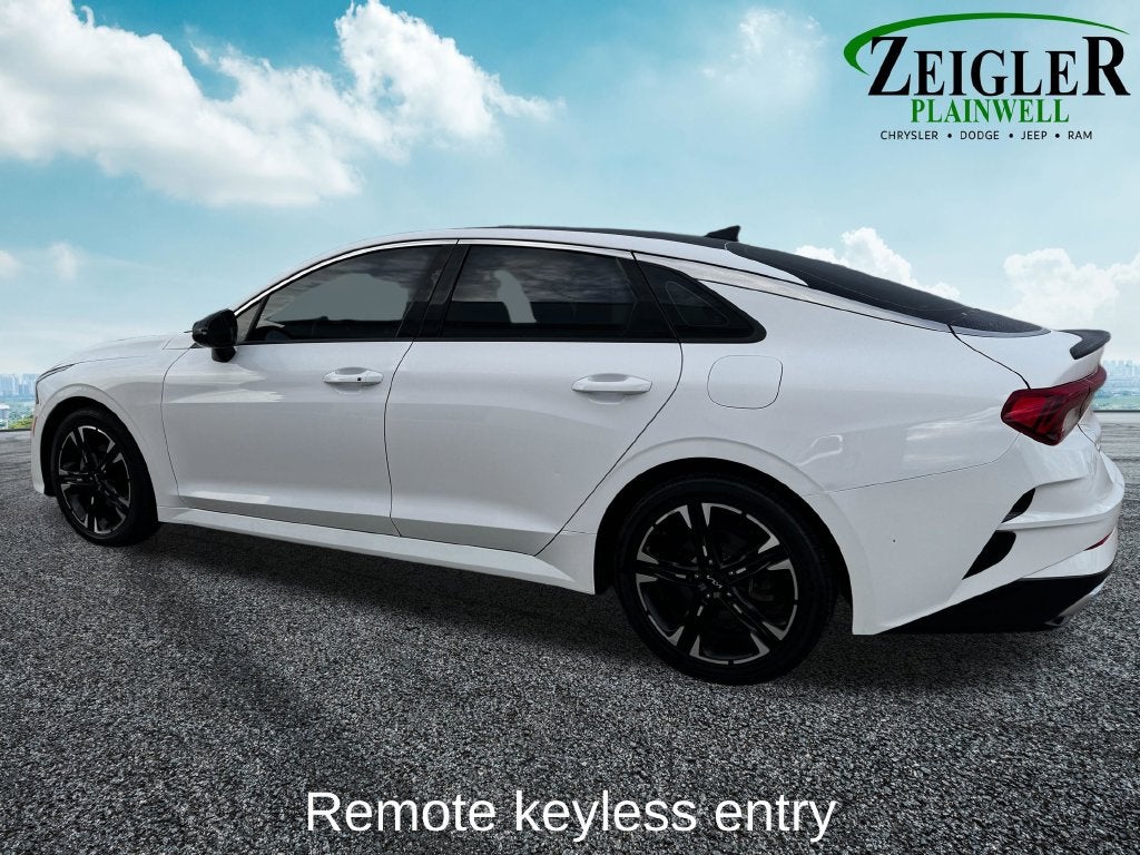 2022 Kia K5 GT-Line Panoramic Sunroof
