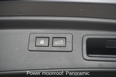 2023 Subaru Forester Touring Power moonroof: Panoramic