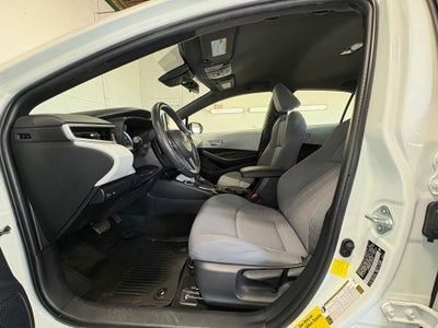 2020 Toyota Corolla SE Radio: Audio AM/FM w/Navigation