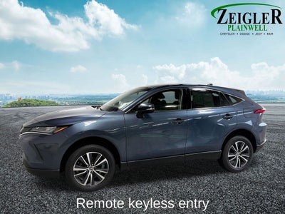 2022 Toyota Venza LE Power Liftgate