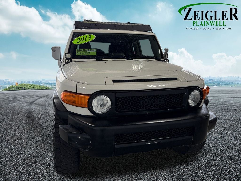 2013 Toyota FJ Cruiser Base Off-Road Package