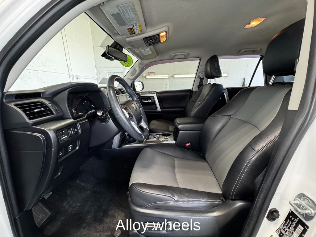 2020 Toyota 4Runner SR5 Premium Moonroof