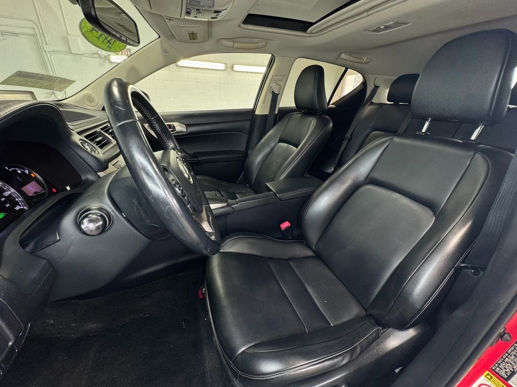 2014 Lexus CT 200h Power moonroof