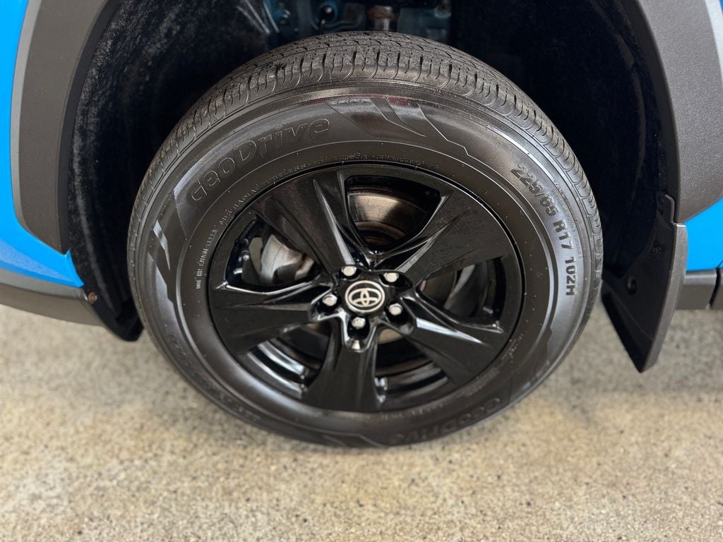 2021 Toyota RAV4 Hybrid XLE All Weather Liner Package