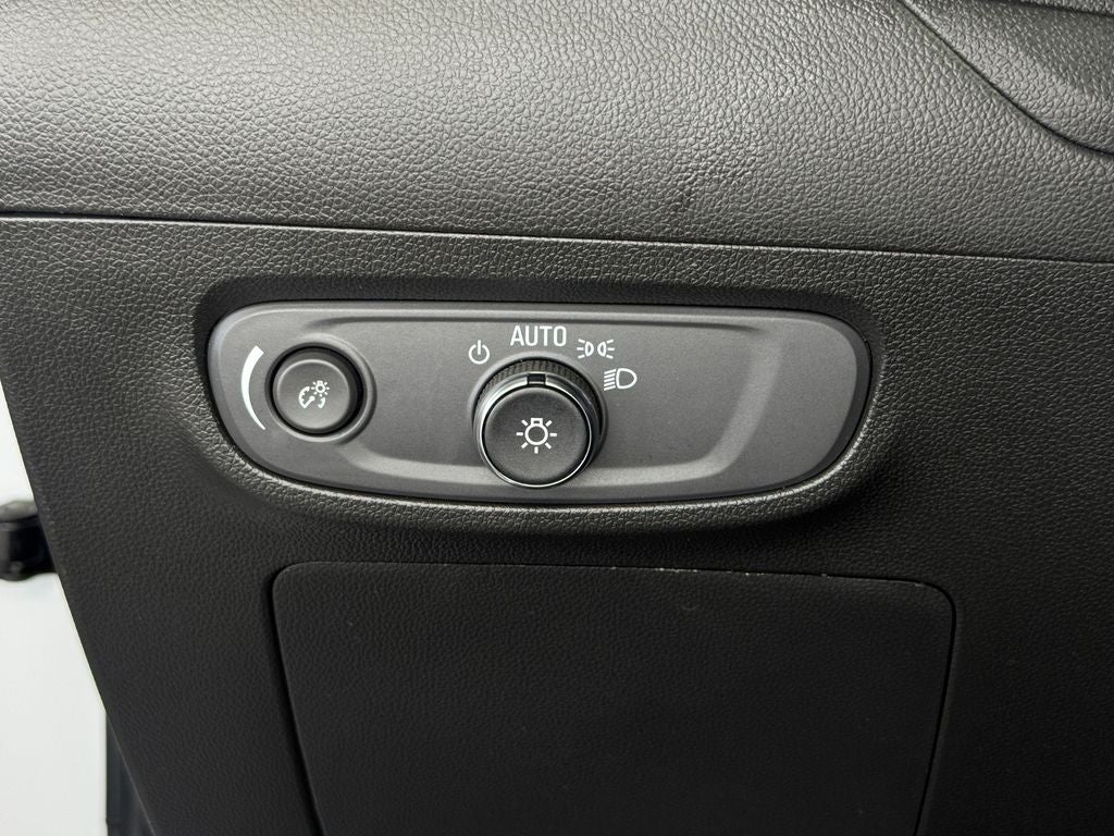 2024 Buick Encore GX Preferred Alloy wheels