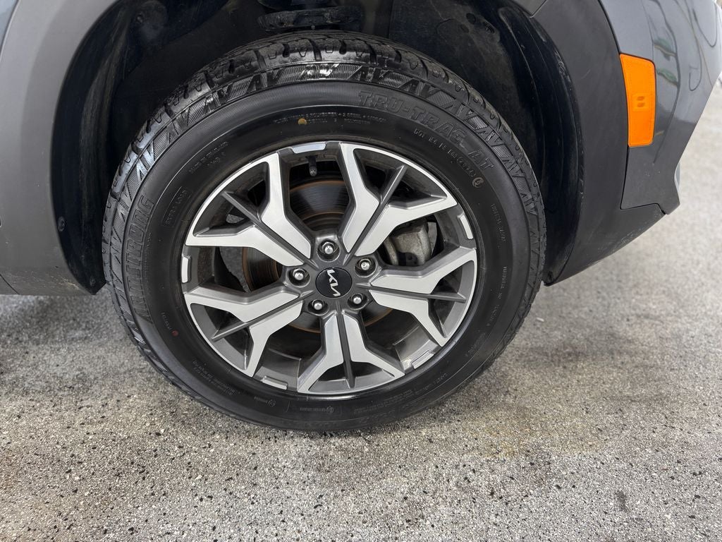2022 Kia Seltos EX Navigation System