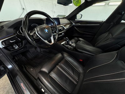 2019 BMW 5 Series 540i xDrive Power moonroof